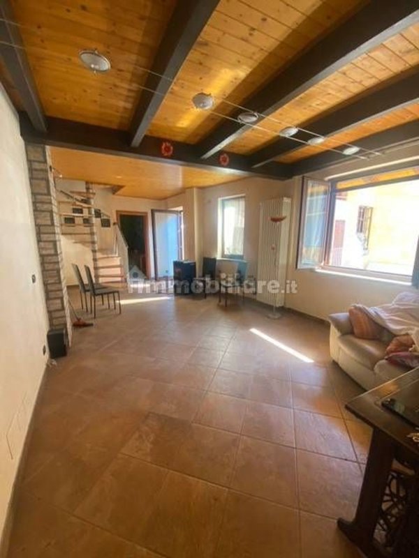quadrivano in vendita a Serravalle Sesia in zona Vintebbio