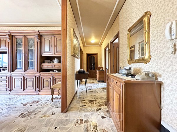 appartamento in vendita a Serravalle Sesia