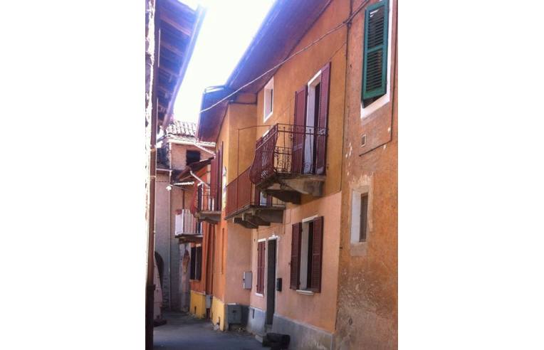 casa indipendente in vendita a Serravalle Sesia in zona Vintebbio