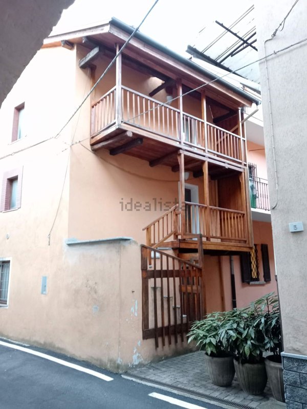 appartamento in vendita a Serravalle Sesia