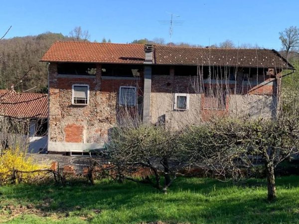 appartamento in vendita a Serravalle Sesia