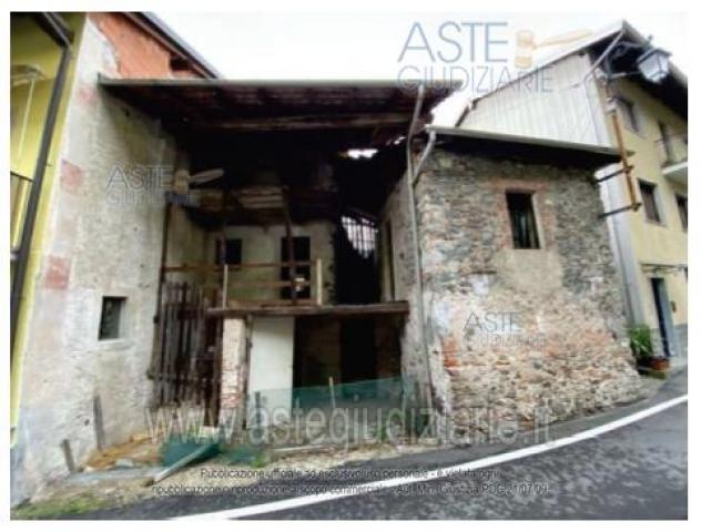 terreno edificabile in vendita a Serravalle Sesia in zona Bornate