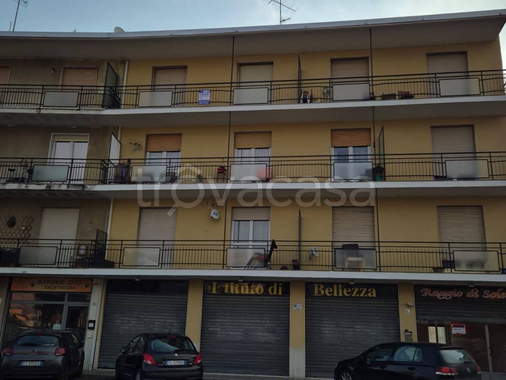 appartamento in vendita a Serravalle Sesia in zona Bornate
