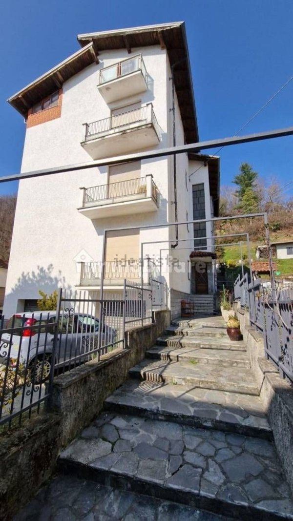 appartamento in vendita a Serravalle Sesia in zona Gattera