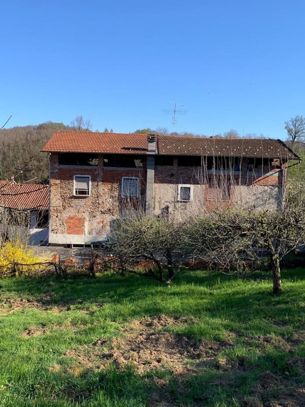 appartamento in vendita a Serravalle Sesia in zona Piane Sesia