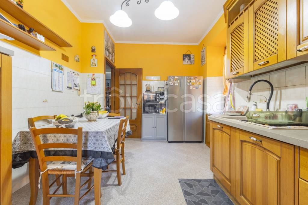 appartamento in vendita a Serravalle Sesia