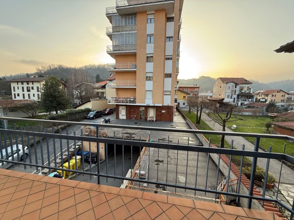 appartamento in vendita a Serravalle Sesia in zona Gattera