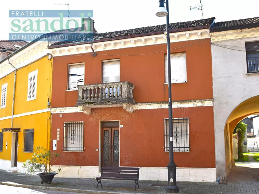 casa indipendente in vendita a Stroppiana
