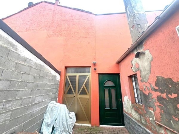 casa indipendente in vendita a Stroppiana