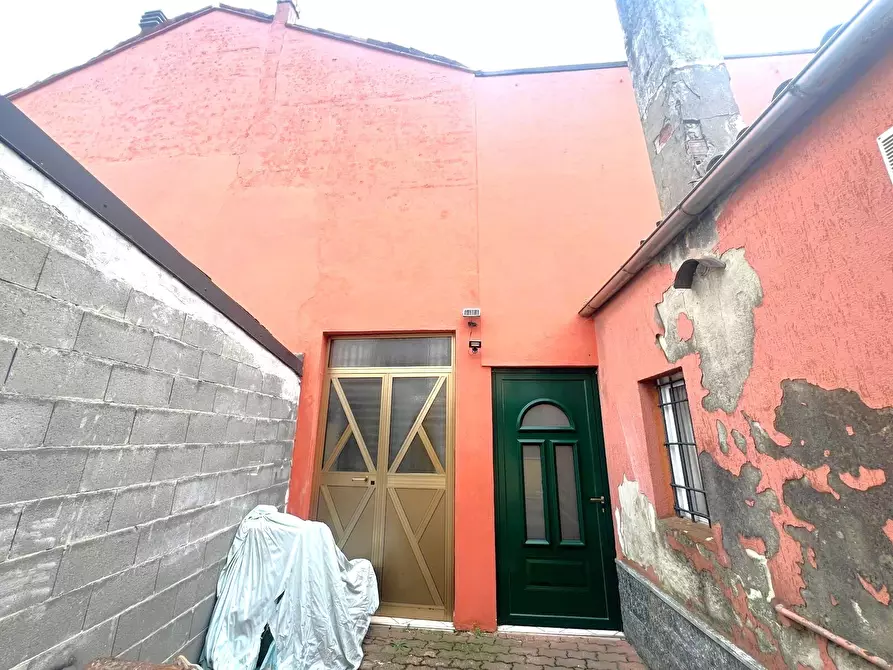 casa indipendente in vendita a Stroppiana