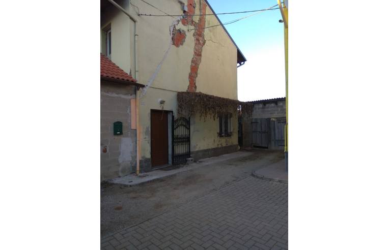 casa indipendente in vendita a Stroppiana