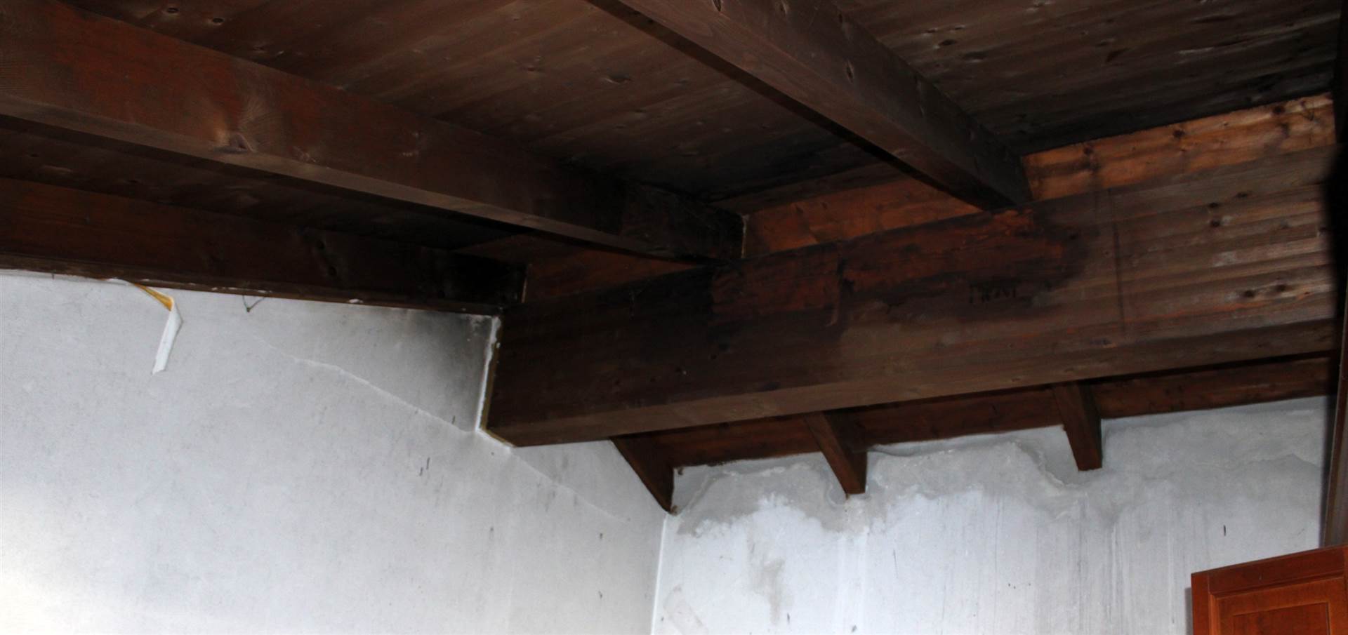 casa indipendente in vendita a Stroppiana