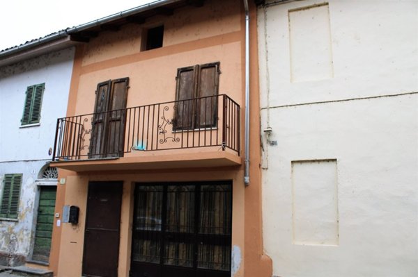casa semindipendente in vendita a Tricerro