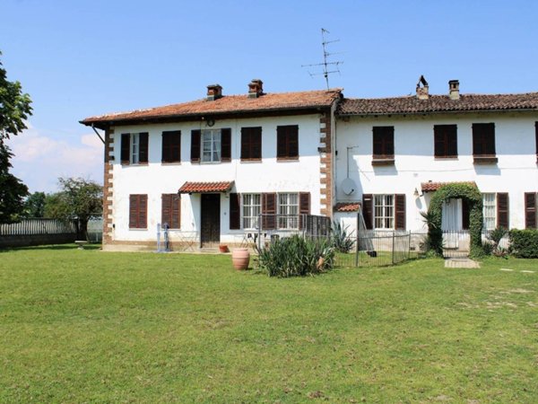 appartamento in vendita a Tricerro