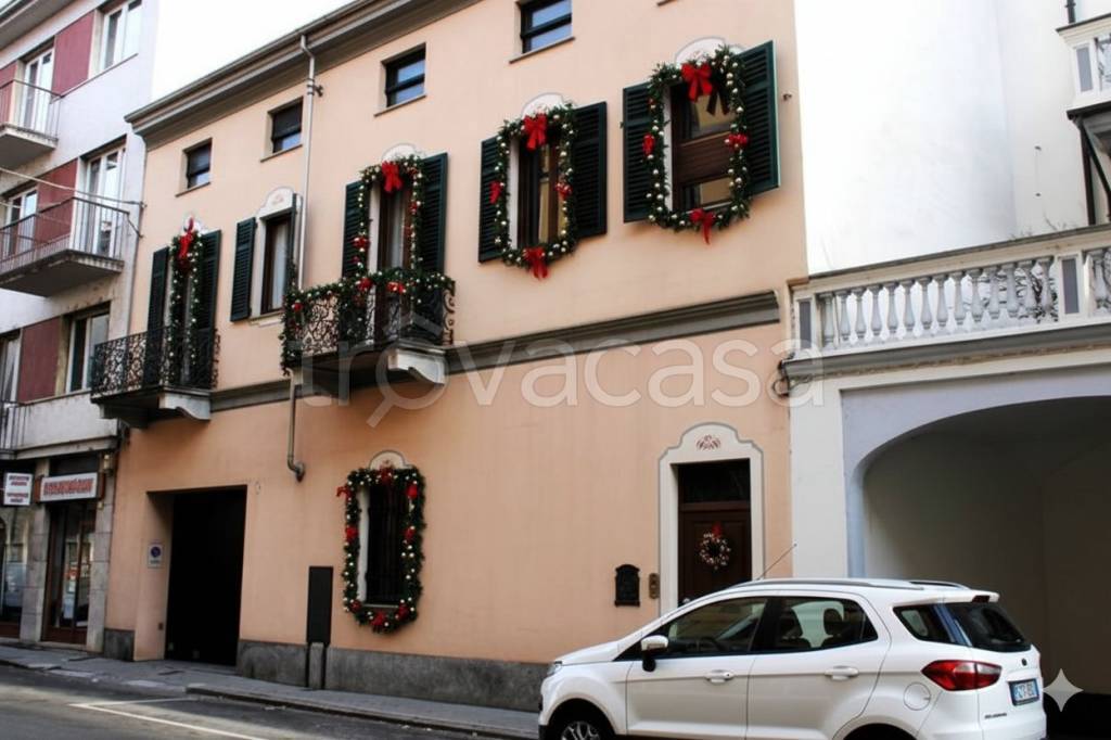 casa indipendente in vendita a Trino