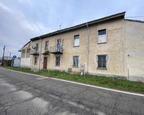 casa indipendente in vendita a Trino