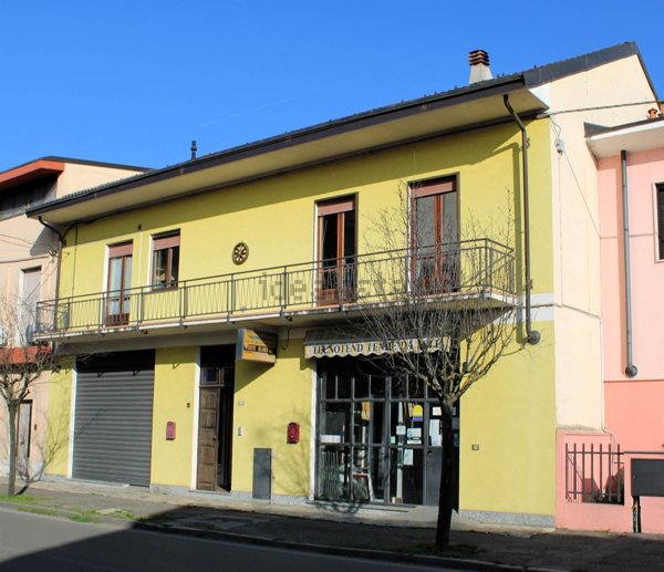 casa indipendente in vendita a Trino