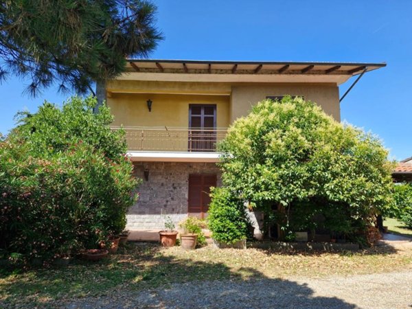 casa indipendente in vendita a Trino