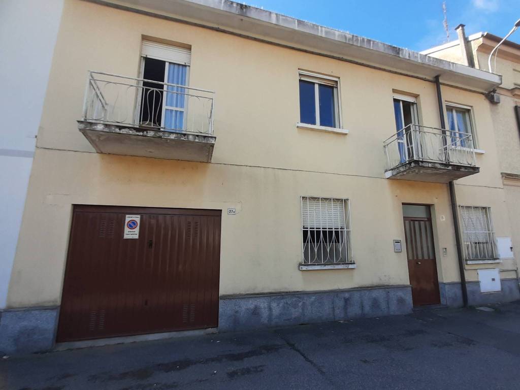 casa indipendente in vendita a Trino