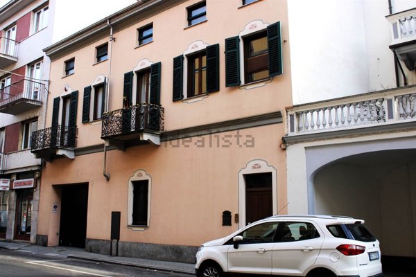 casa indipendente in vendita a Trino
