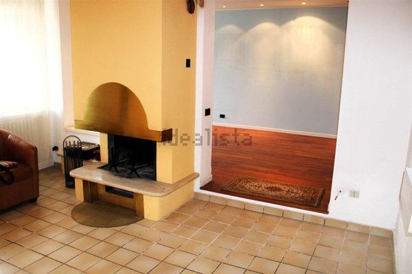 casa indipendente in vendita a Trino