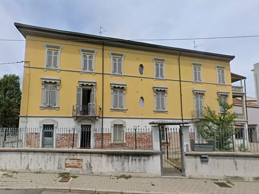 negozio in vendita a Trino