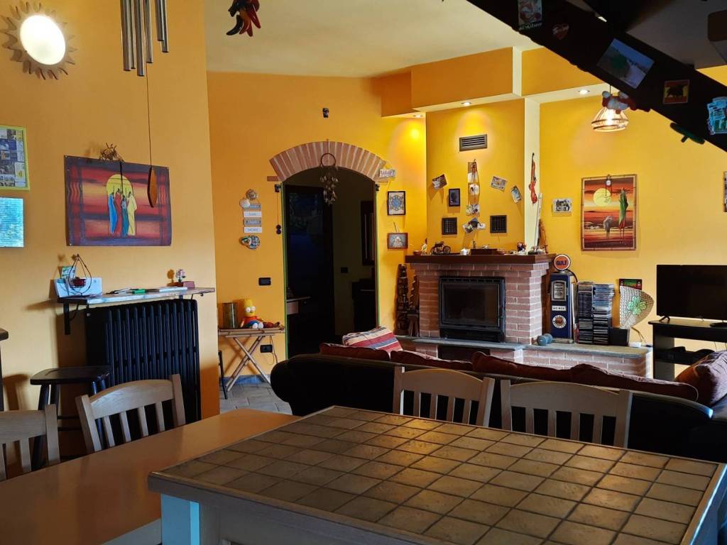 casa indipendente in vendita a Trino