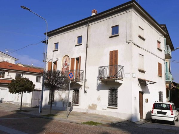 casa indipendente in vendita a Trino