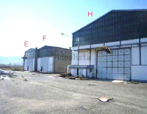 capannone in vendita a Trino