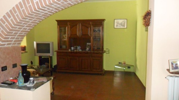 casa indipendente in vendita a Trino