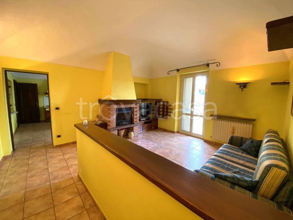 casa indipendente in vendita a Trino