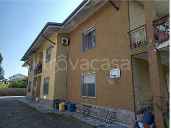 casa indipendente in vendita a Trino