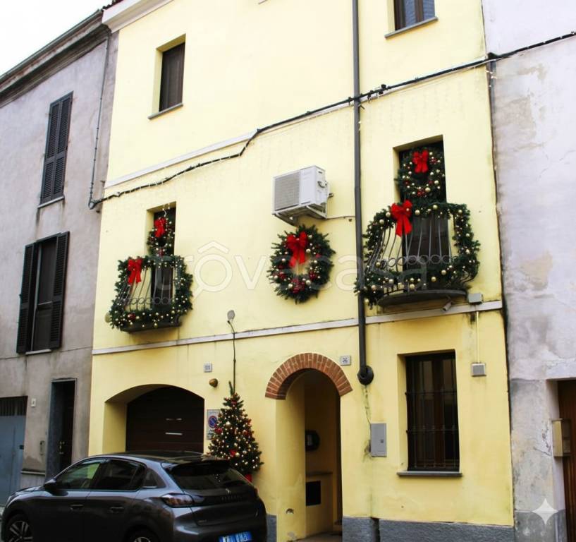 casa indipendente in vendita a Trino