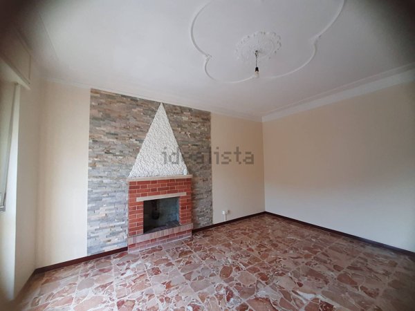 casa indipendente in vendita a Trino