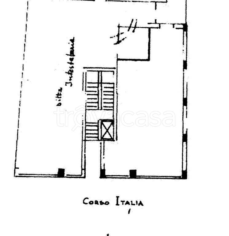negozio in vendita a Trino