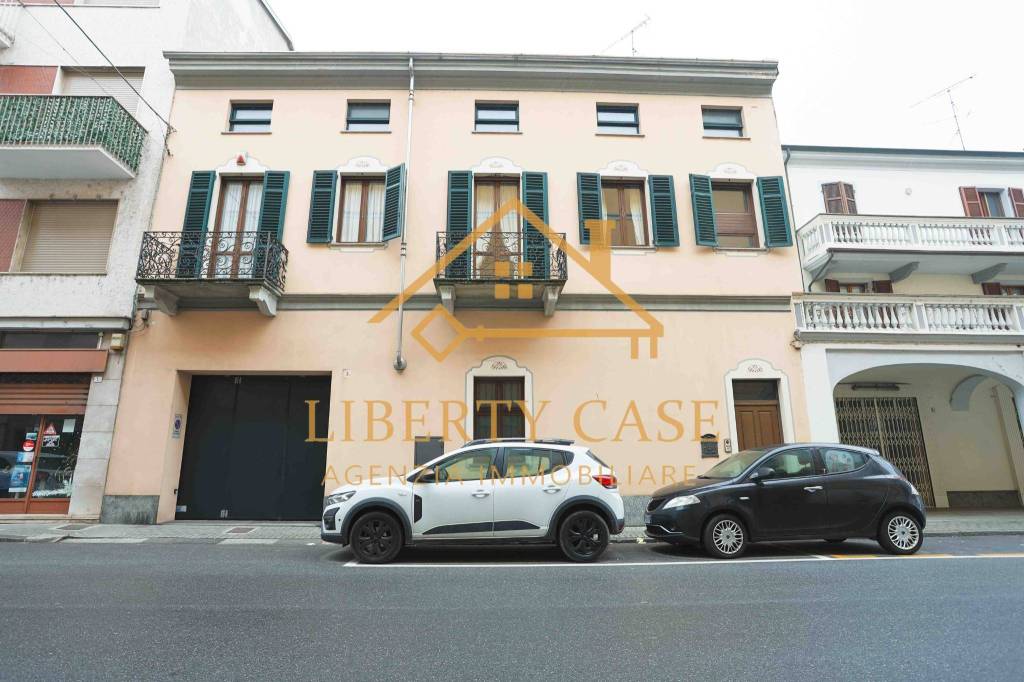 casa indipendente in vendita a Trino