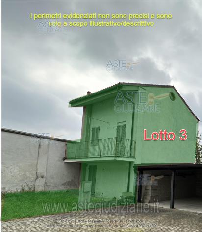 terreno edificabile in vendita a Trino