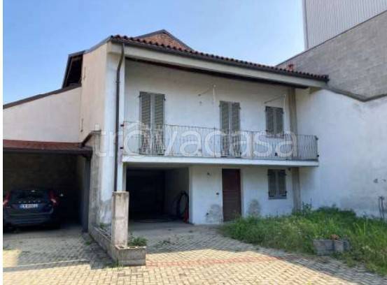 casa indipendente in vendita a Trino