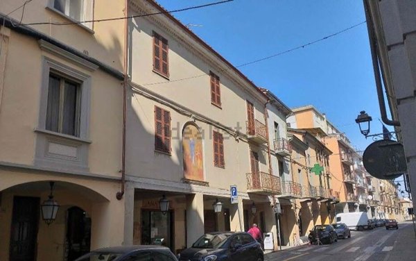 casa indipendente in vendita a Trino