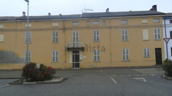 casa indipendente in vendita a Trino in zona Robella