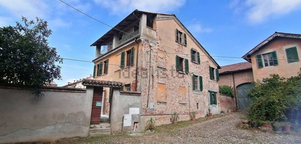 casa indipendente in vendita a Trino in zona Robella