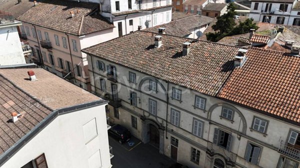 casa indipendente in vendita a Trino