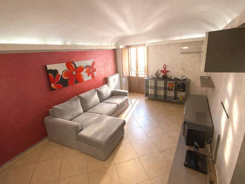 casa indipendente in vendita a Trino