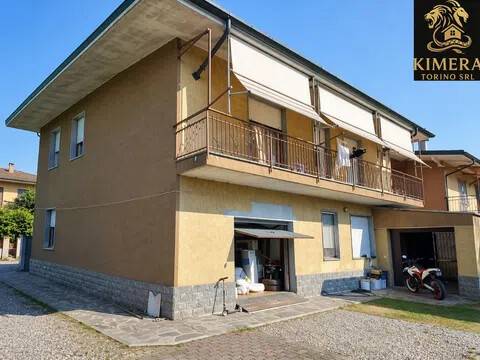 casa indipendente in vendita a Trino