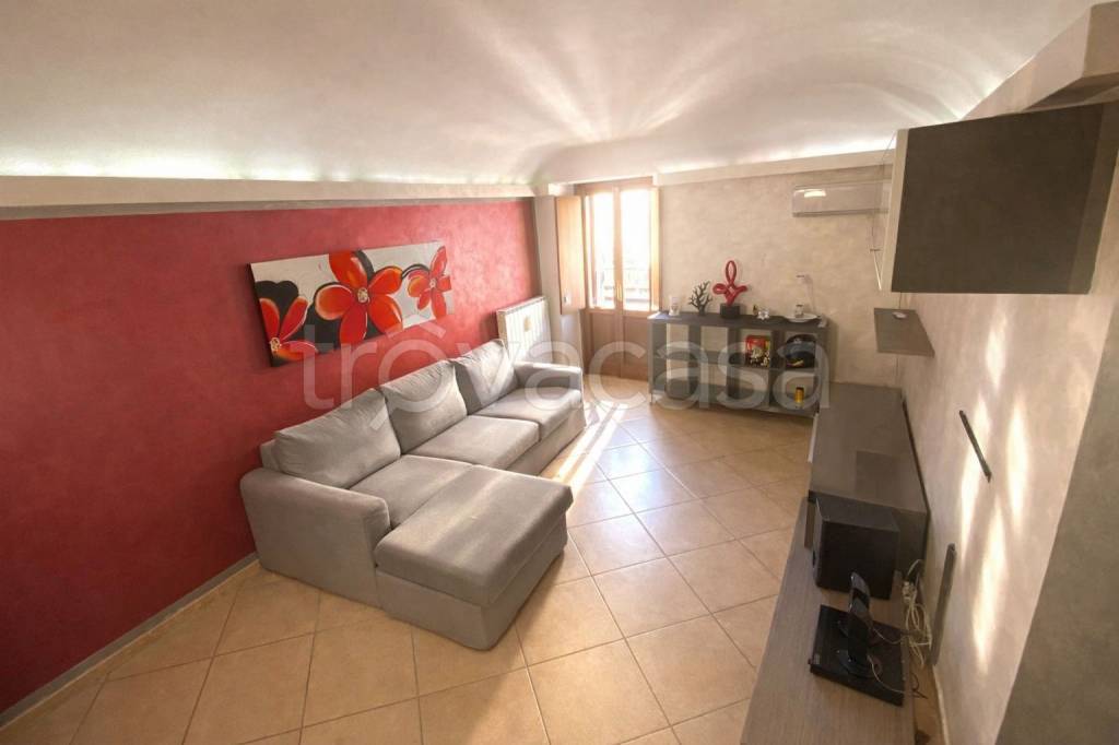 casa indipendente in vendita a Trino