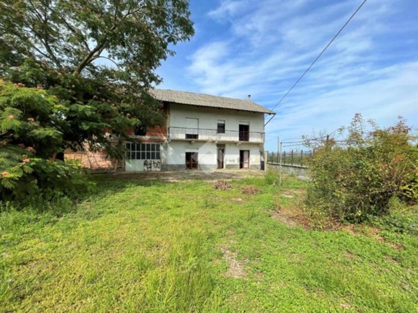 casa indipendente in vendita a Tronzano Vercellese