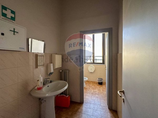 ufficio in vendita a Tronzano Vercellese