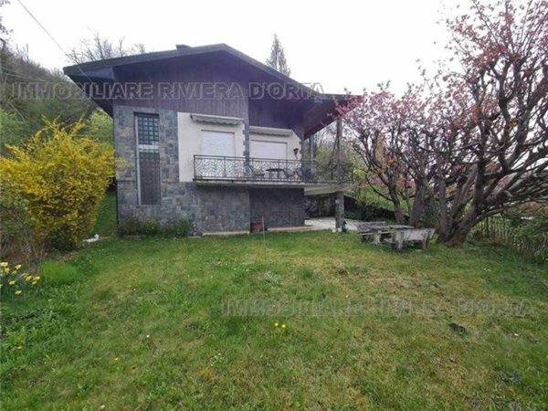 casa indipendente in vendita a Valduggia in zona Valpiana