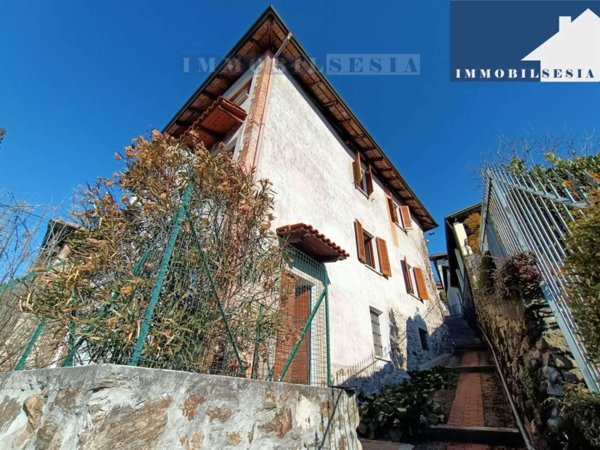 casa indipendente in vendita a Valduggia in zona Zuccaro