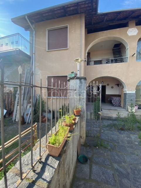 casa indipendente in vendita a Valduggia in zona Rastiglione